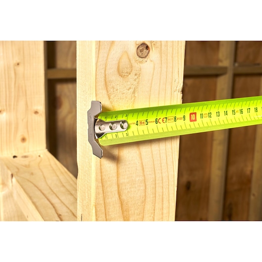 STANLEY® FATMAX® Xtreme™ 8m (32mm Wide)Tape Measure