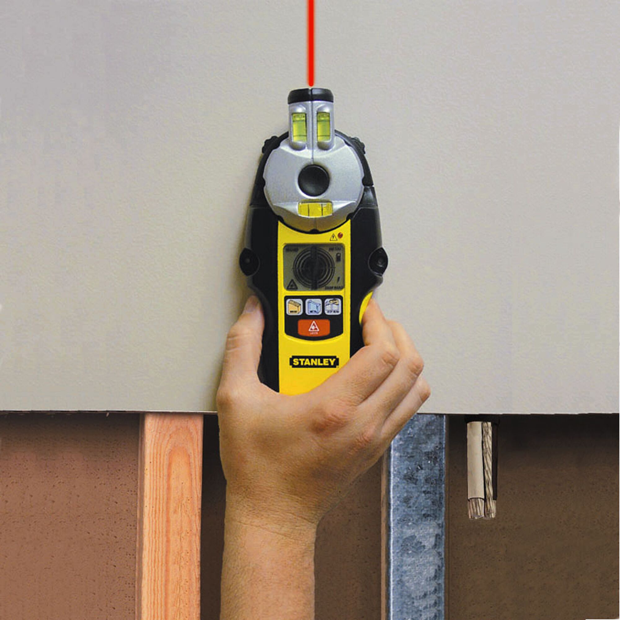 2-IN-1 LASER STUD FINDER & LASER LEVEL | STANLEY