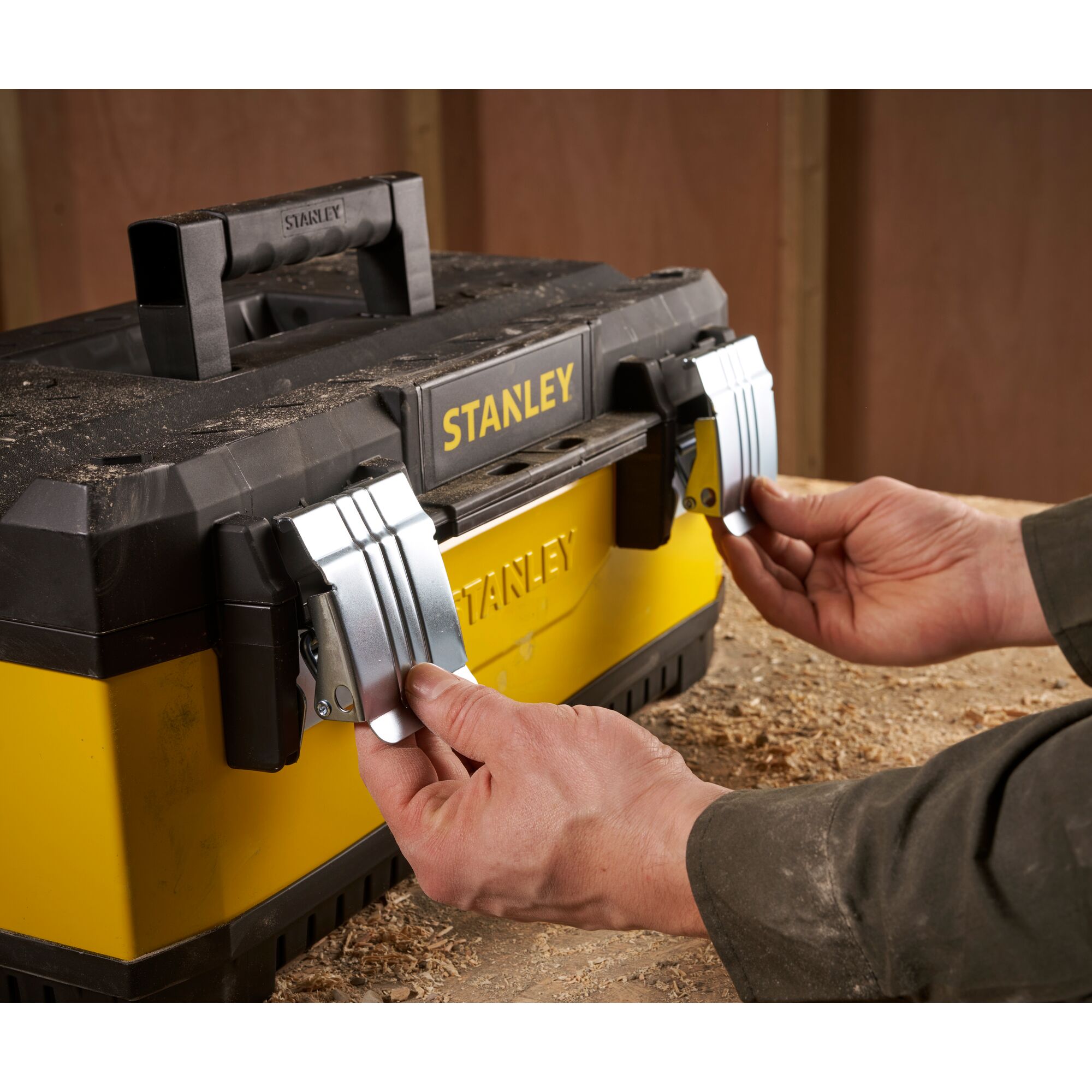 STANLEY® 20 in. Galvanized Metal Plastic Tool Box | STANLEY