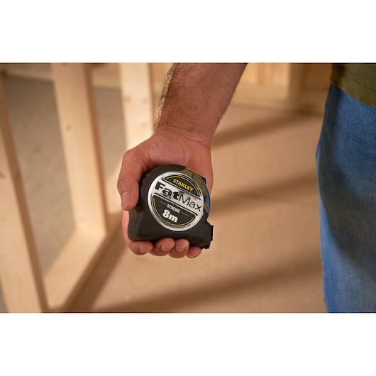 STANLEY® FATMAX® Xtreme™ 8m (32mm Wide)Tape Measure STANLEY® FATMAX® Xtreme™ 8m (32mm Wide)Tape Measure