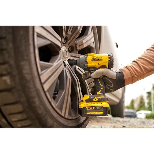 20V Brushless Impact Wrench