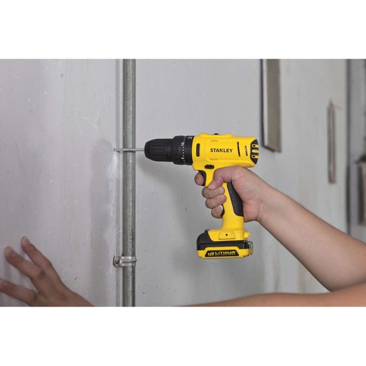 SCH12S2K, 10.8V MAX* 1.5Ah Hammer Drill, Application