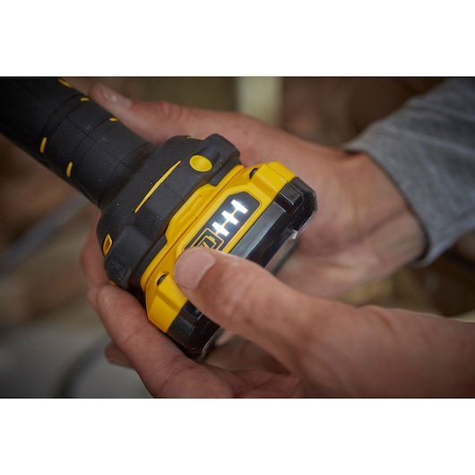 20V work light  (baretool)