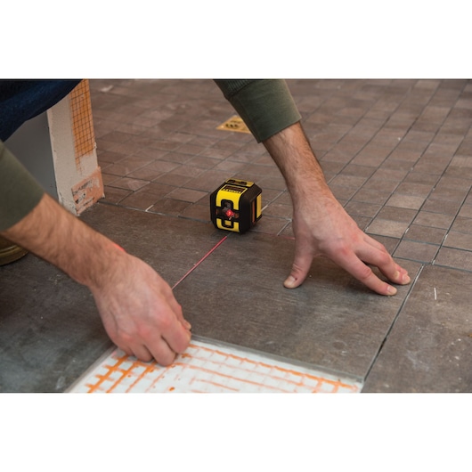 STANLEY® Cross Line Laser With 90° Line - Red