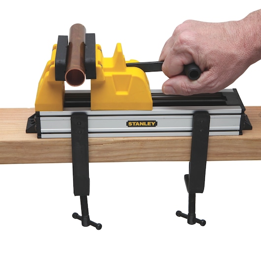4-3/8 in. Jaw Capacity Quick Vise