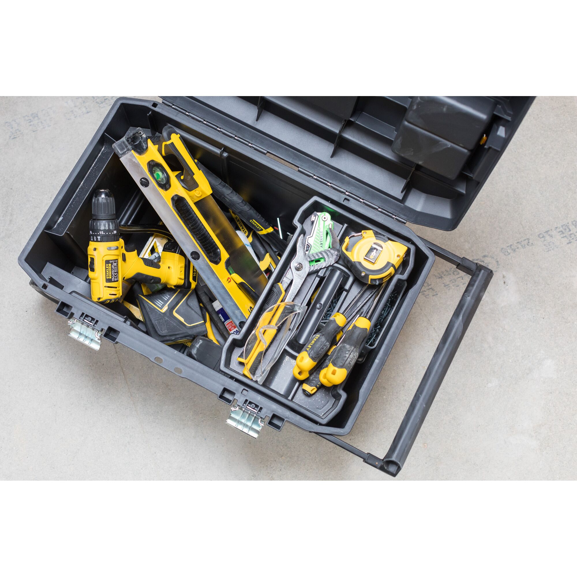 STANLEY® 50L Essential Tool Chest With Metal Latches | STANLEY