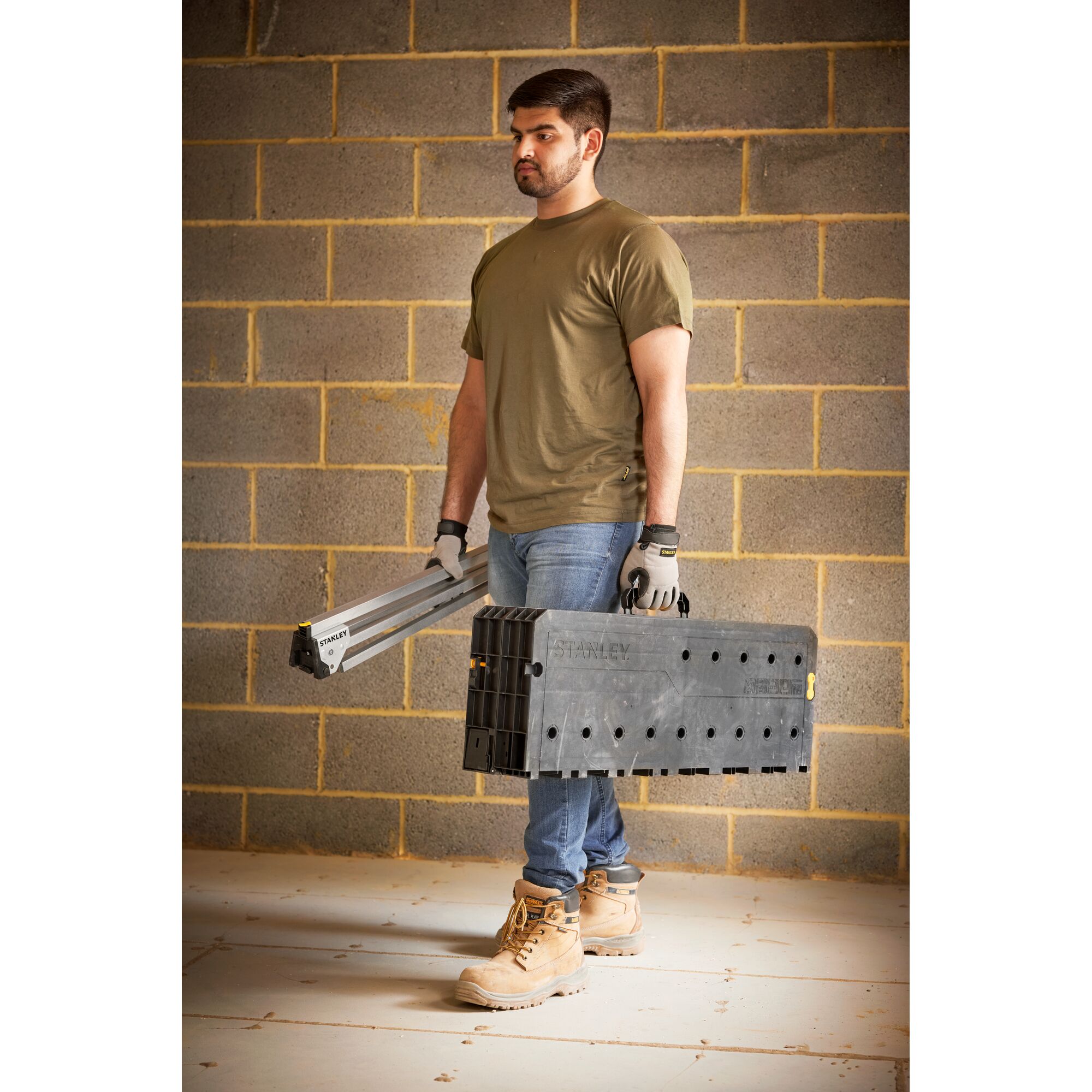 STANLEY® Fold-Up Workbench | STANLEY