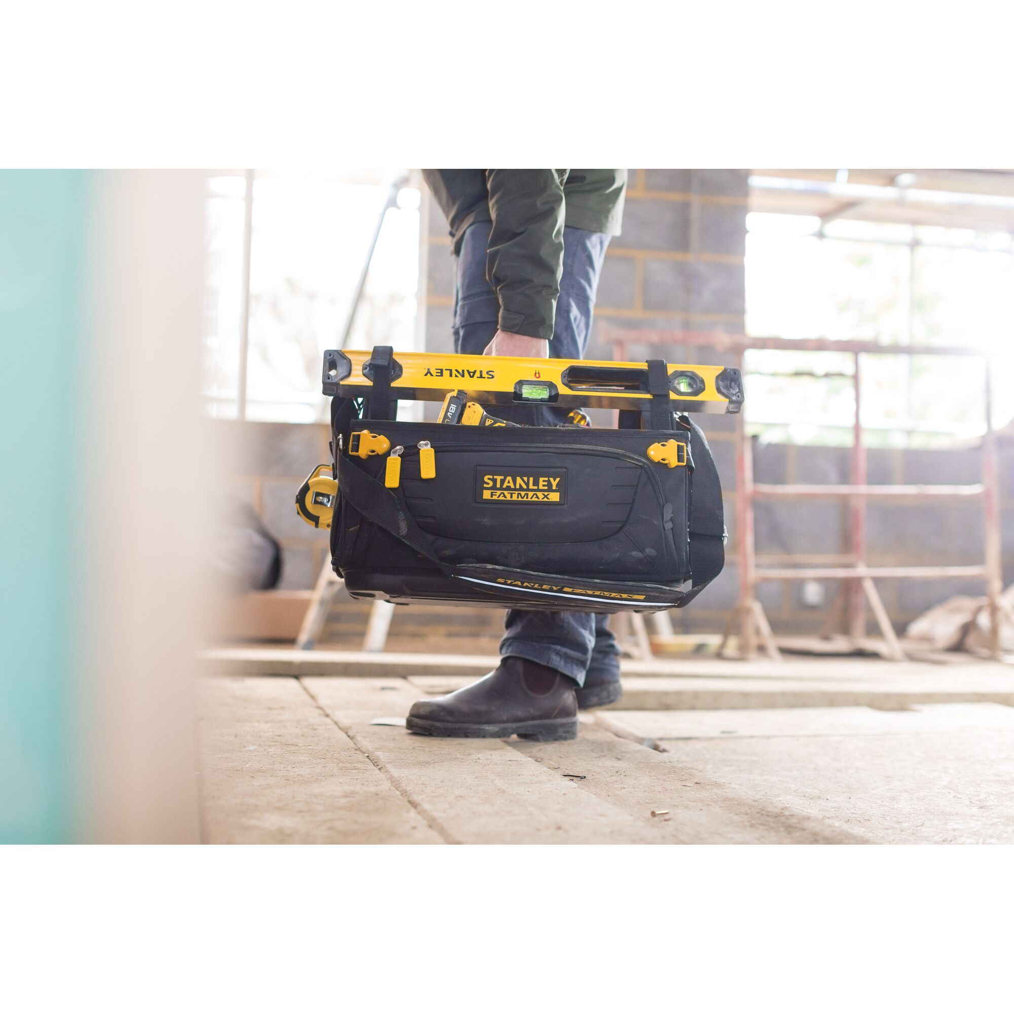 STANLEY® FATMAX® 20 in. Quick Access Tote | STANLEY
