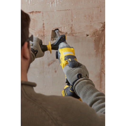 20V Brushless Rotary Hammer Drill, 4.0Ah x 2