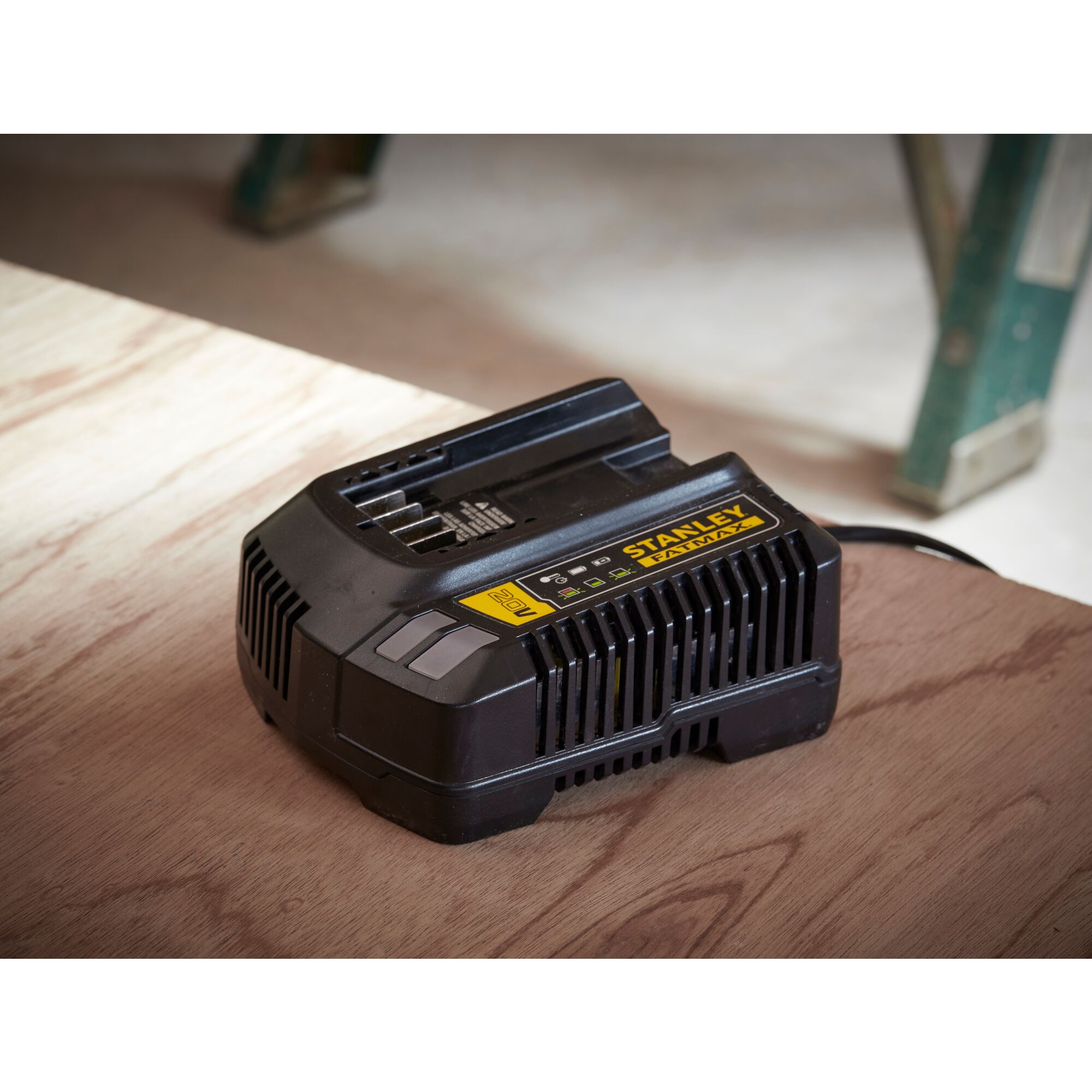 Stanley fatmax best sale 20v battery