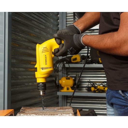 IMPACT DRILL 1/2" 600W WITH 120 ACCESSORIES