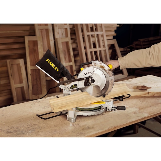 1650W 254mm Fixed Head Mitre Saw