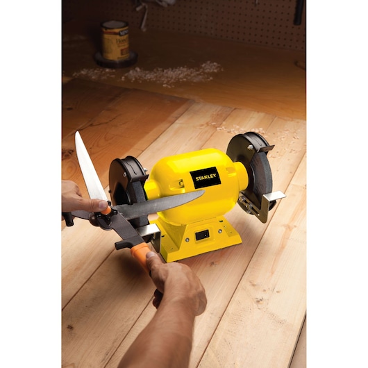 373W 152mm Bench Grinder